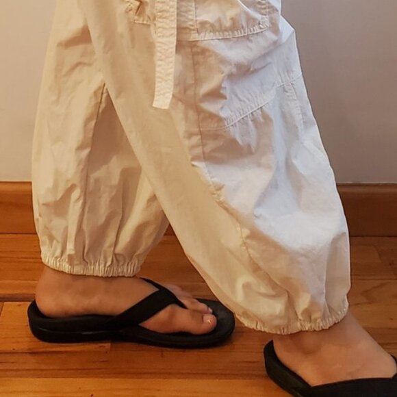 Urban Outfitters Urban Outfitters Jana Nylon Balloon Cargo Pants Size L Large - Picture 4 of 8